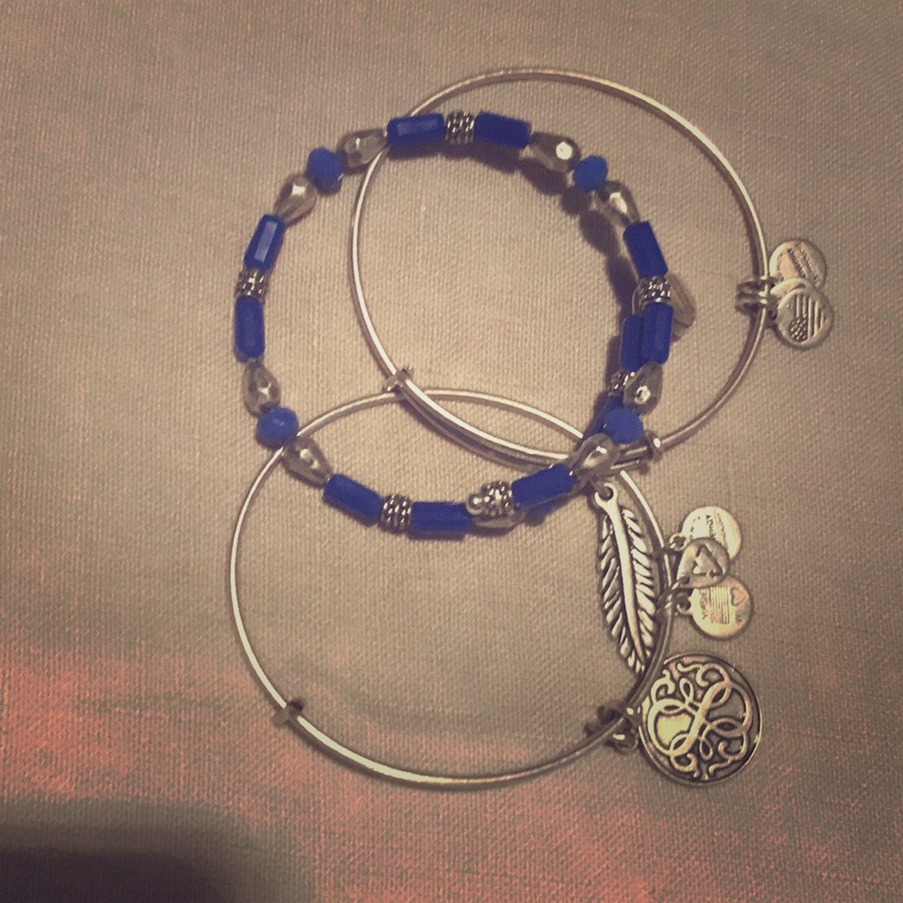 Alex and Ani set